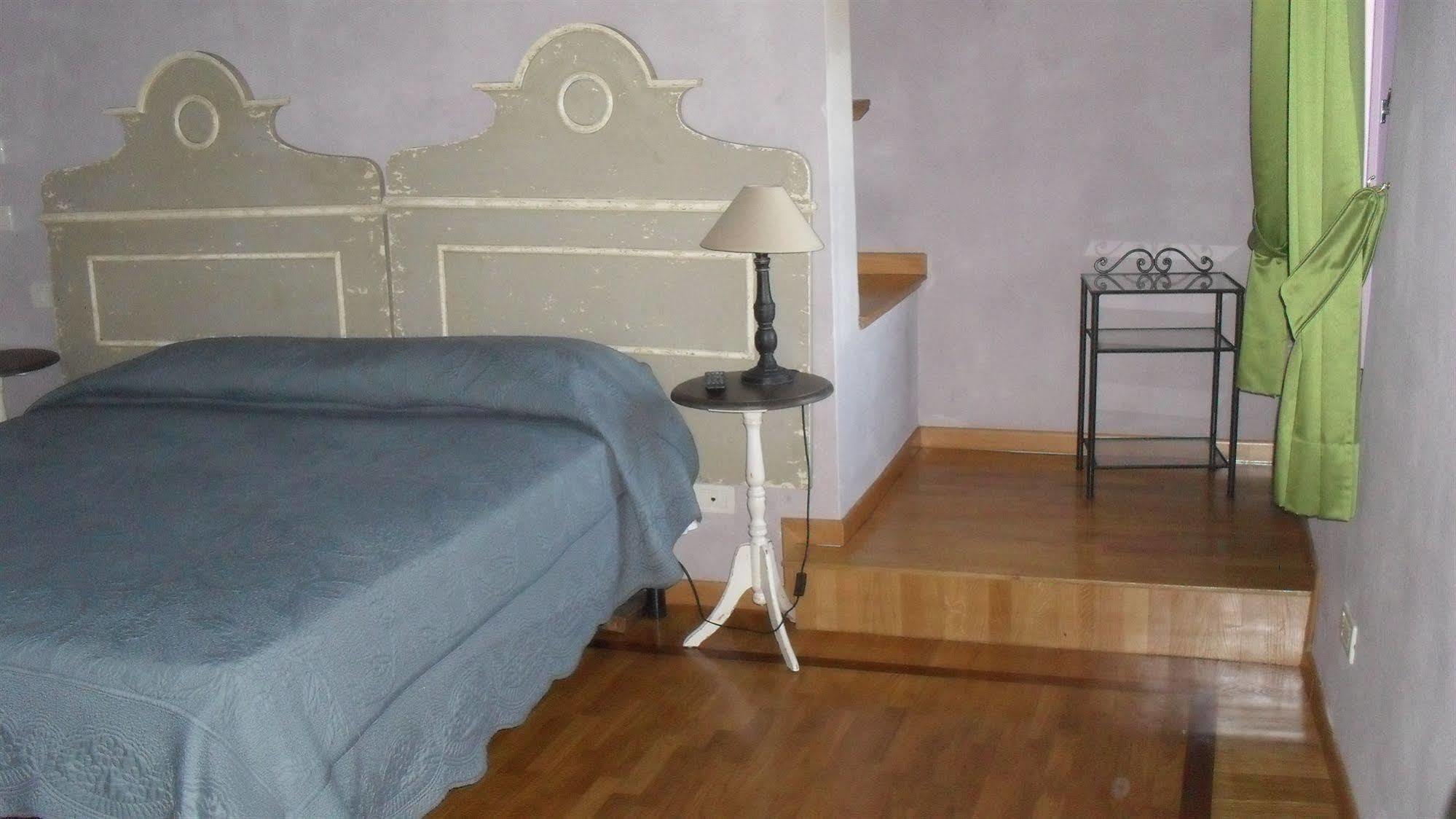 Casa Fontanino Bed & Breakfast Altopascio Luaran gambar